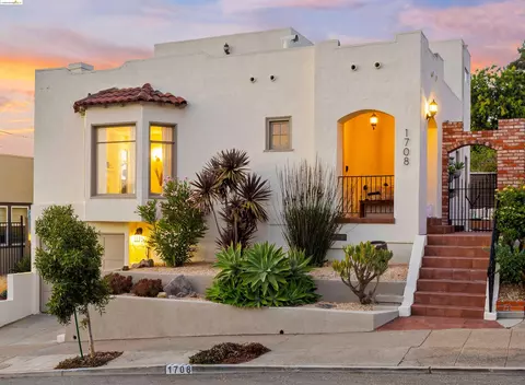 1708 E 38th St, Oakland, CA 94602