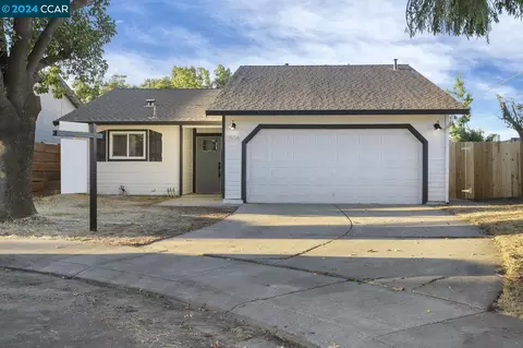 1516 Dustin Ct, Modesto, CA 95351