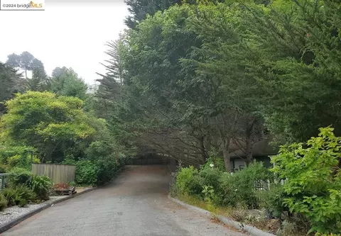 900 Oddstad Blvd, Pacifica, CA 94044 photo 1