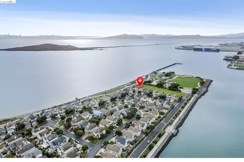 13 Harbor View Dr, Richmond, CA 94804