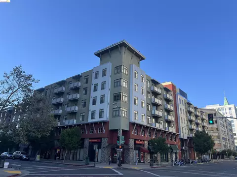 989 Franklin St #322, Oakland, CA 94607