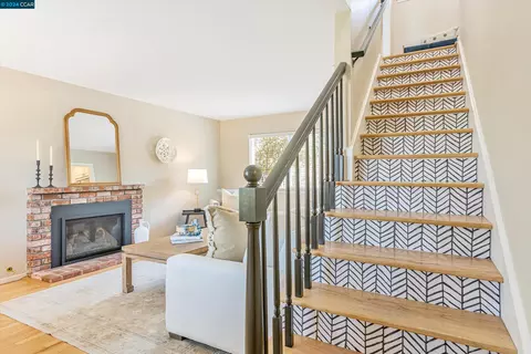 481 Bifrost Ave, Pleasant Hill, CA 94523