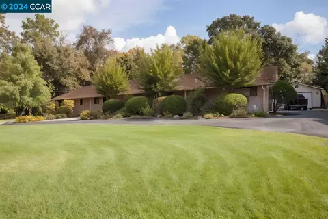 930 Lee Ln, Concord, CA 94518 photo 1