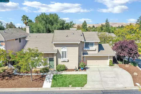 1053 Oakleaf Ct, Concord, CA 94521 photo 1