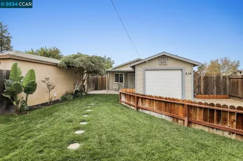 319 S Veach Ave, Manteca, CA 95337