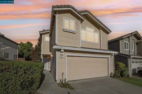 765 Bayshore St, Martinez, CA 94553 photo 1