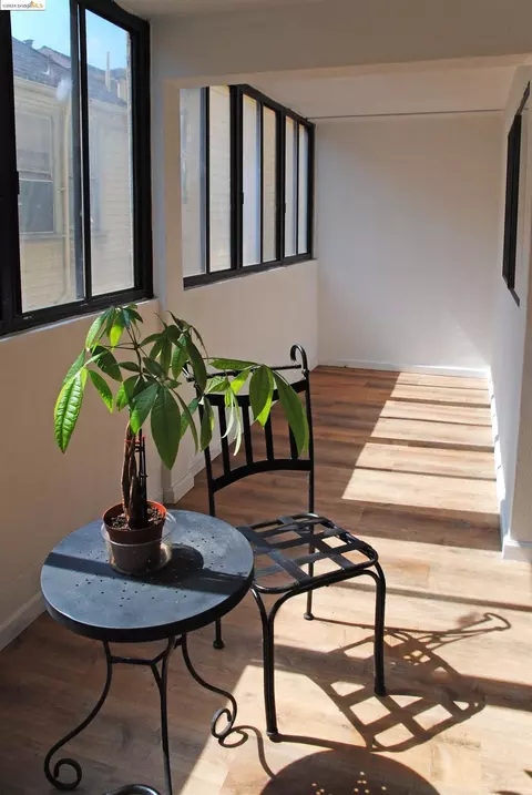 Exterior - 625 Madison St #107, Oakland, CA 94607 photo 1 of 1