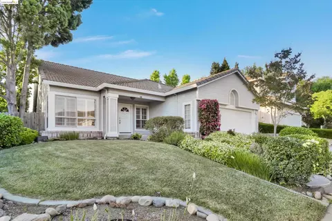 106 Cherry Valley Ct, Fairfield, CA 94534 photo 1