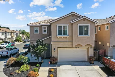 1316 Encore Dr, Fairfield, CA 94534 photo 1