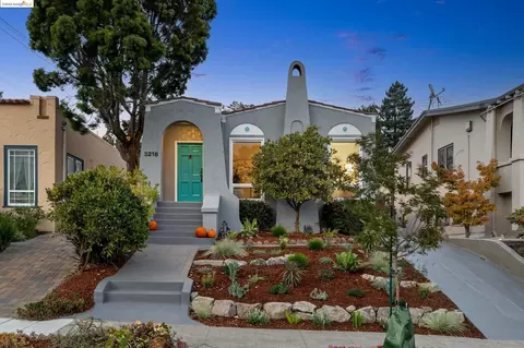 3218 Madeline St, Oakland, CA 94602