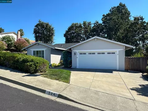534 Webster Dr, Martinez, CA 94553 photo 1