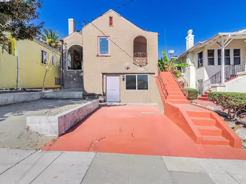 2221 50th Ave, Oakland, CA 94601