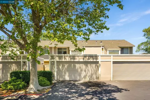 639 Pegasus Ln, Foster City, CA 94404