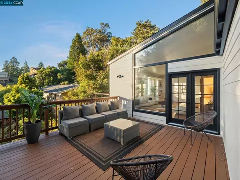 1402 Glendale Ave, Berkeley, CA 94708 photo 1