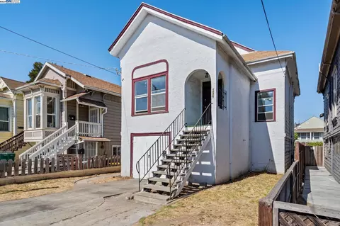 1478 12th St, Oakland, CA 94607 photo 1