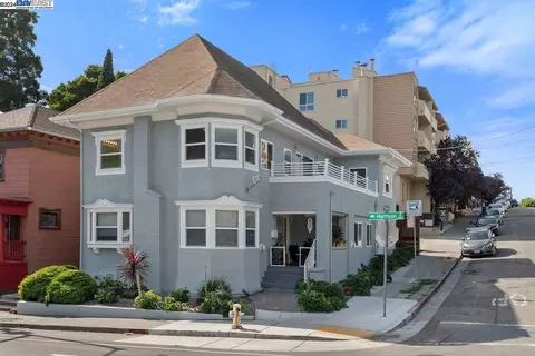 2731 Harrison St, Oakland, CA 94612