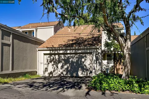 203 Valley Oak Plz, Martinez, CA 94553
