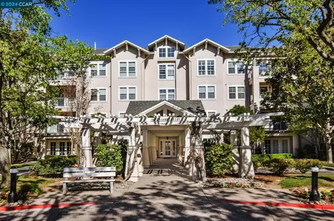 1860 Tice Creek Dr #1401, Walnut Creek, CA 94595