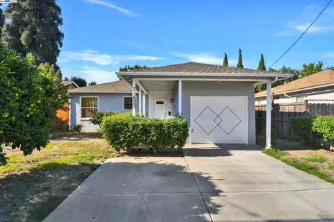 31823 Carroll Ave, Hayward, CA 94544