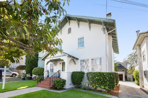 2722 Derby St, Berkeley, CA 94705 photo 1