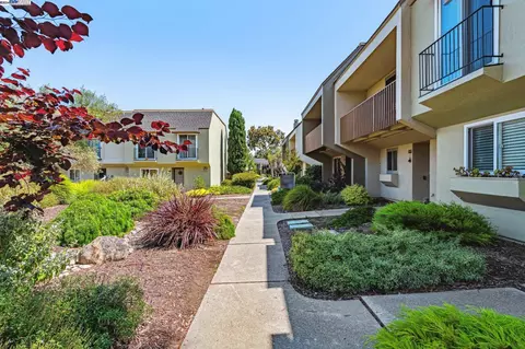 1169 Camino Del Valle, Alameda, CA 94502
