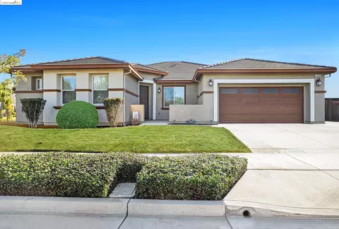 2284 Demartini Ln, Brentwood, CA 94513