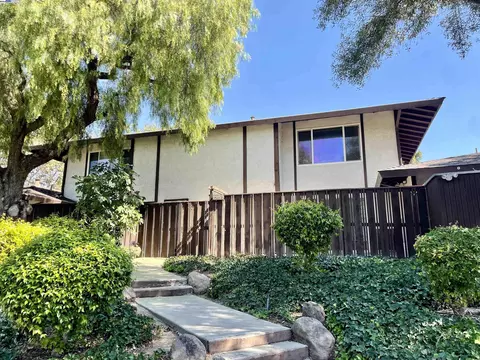 42881 Via Puebla, Fremont, CA 94539