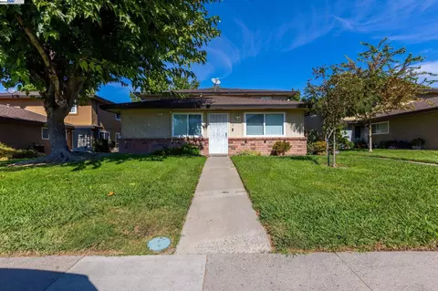 4521 Palm Ave UNIT 3, Sacramento, CA 95842