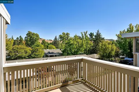 1216 Running Springs Rd #7, Walnut Creek, CA 94595