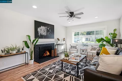 2769 Wexford Dr, Concord, CA 94519