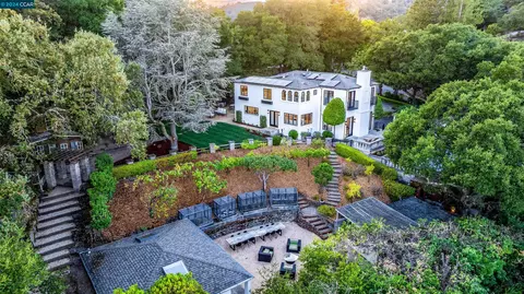 3425 Shangri La Rd, Lafayette, CA 94549