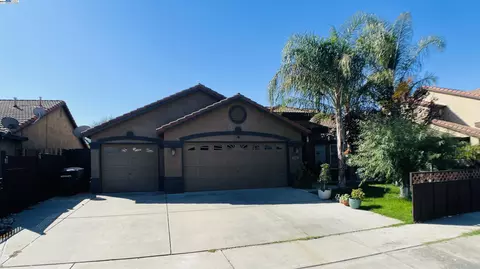 768 Avenida Real, Ceres, CA 95307 photo 1