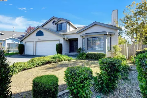 100 Kim Ct, Vallejo, CA 94591 photo 1