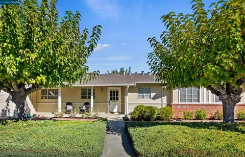 2853 San Benito Dr, Walnut Creek, CA 94598
