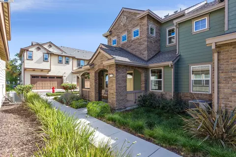 1740 Catalina Ct, Livermore, CA 94550