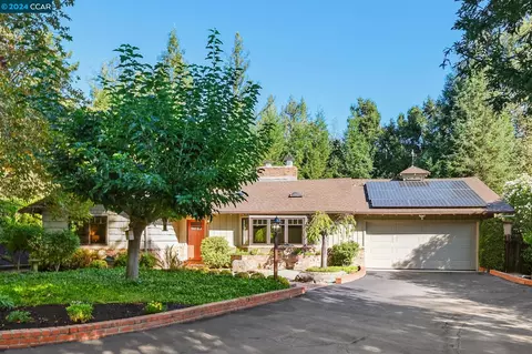 22 Crest Rd, Lafayette, CA 94549 photo 1