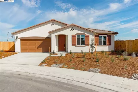 1604 Eagle River Ave, Manteca, CA 95337 photo 1
