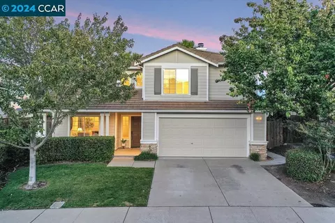 283 Oakwood Cir, Martinez, CA 94553
