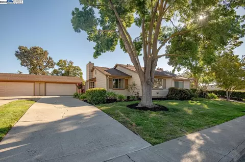 4341 Golf Dr, Livermore, CA 94551 photo 1