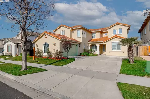 535 Homestead Ave, Lathrop, CA 95330 photo 1