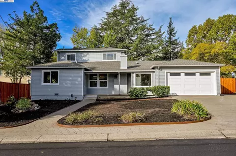 1115 Juanita Dr, Walnut Creek, CA 94595