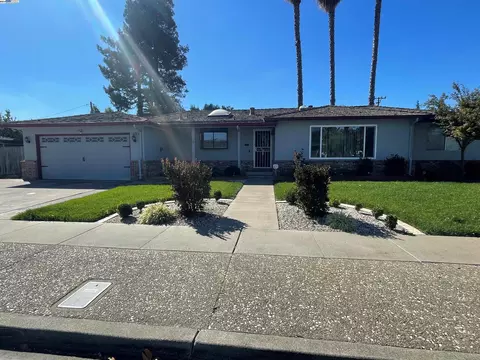 37639 Logan Dr, Fremont, CA 94536 photo 1