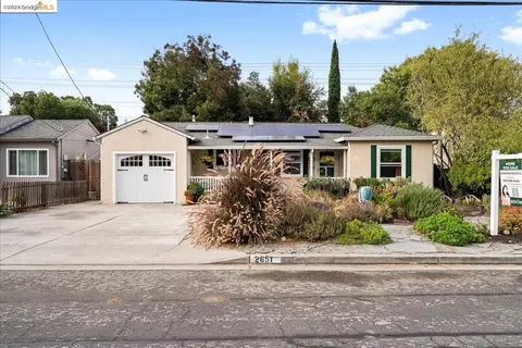 2651 Crescent Dr, Concord, CA 94520 photo 1