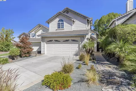 3142 Half Dome Dr, Pleasanton, CA 94566 photo 1