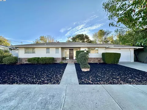 4183 Brookside Dr, Pittsburg, CA 94565 photo 1