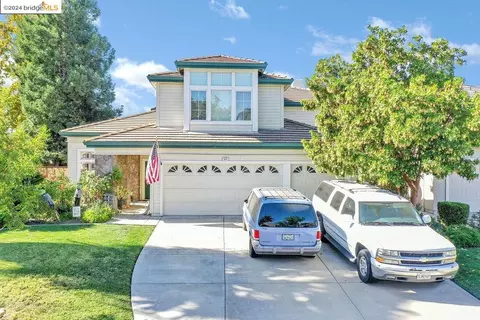 525 Red Rome Ln, Brentwood, CA 94513