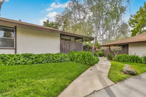5511 Roundtree Dr #A, Concord, CA 94521 photo 1