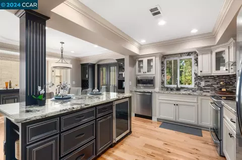 3033 Golden Rain Rd #8, Walnut Creek, CA 94595