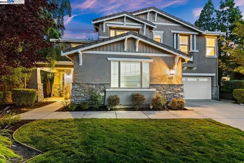 5284 Hiddencrest Ct, Concord, CA 94521 photo 1