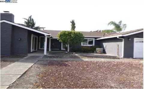 9415 Cherry Hills Ln, San Ramon, CA 94583